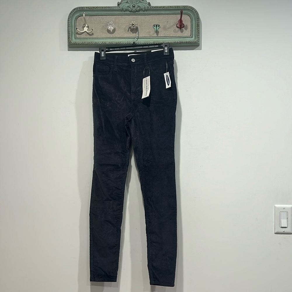 Brand new Old Navy Rockstar super skinny high-rise pants women’s size 0 grey